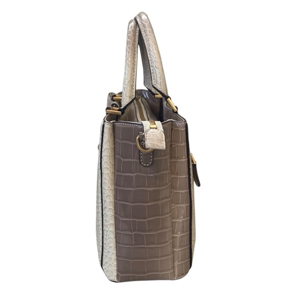 *NWOT* GUESS G James Girlfriend Beige Ombre Crocodile Embossed Satchel - Picture 4 of 12
